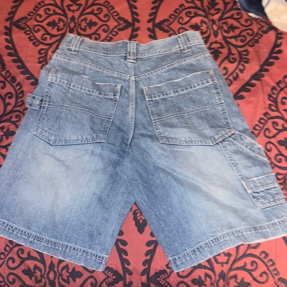 Jean shorts - Picture 3 of 4